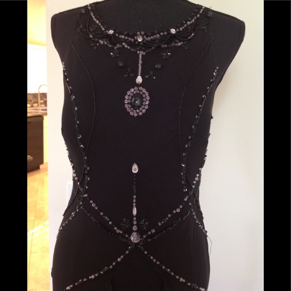 #34. Evening gown - Beaded silk evening gown - Picture 3 of 8